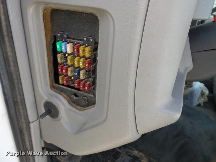 image for item DB7032 1997 Chevrolet S10 pickup truck