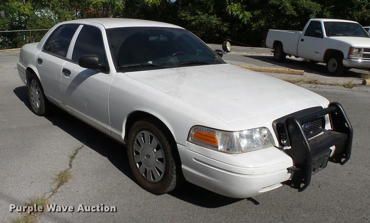image for item DB7033 2010 Ford Crown Victoria Police Interceptor