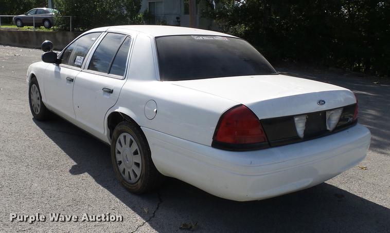 image for item DB7033 2010 Ford Crown Victoria Police Interceptor