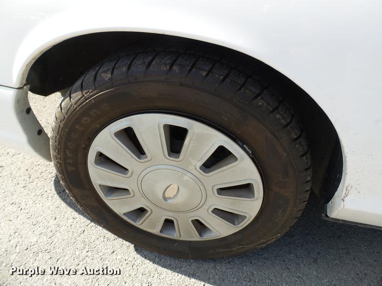 image for item DB7033 2010 Ford Crown Victoria Police Interceptor