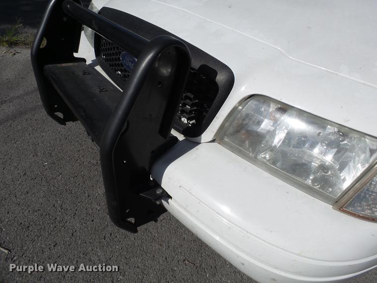 image for item DB7033 2010 Ford Crown Victoria Police Interceptor