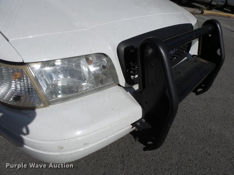 image for item DB7033 2010 Ford Crown Victoria Police Interceptor