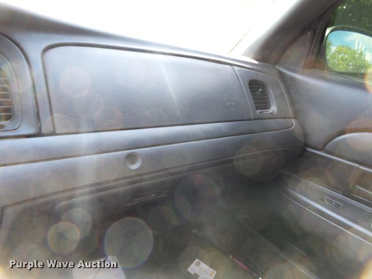 image for item DB7033 2010 Ford Crown Victoria Police Interceptor