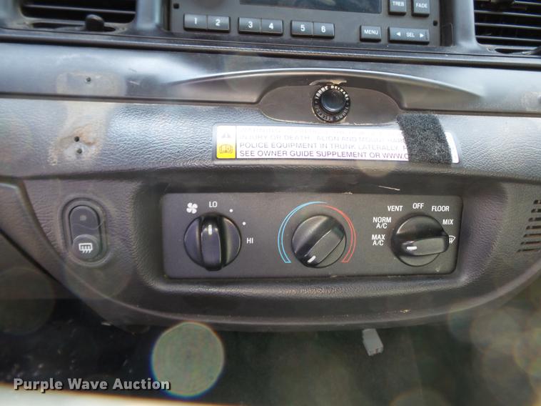 image for item DB7034 2009 Ford Crown Victoria Police Interceptor