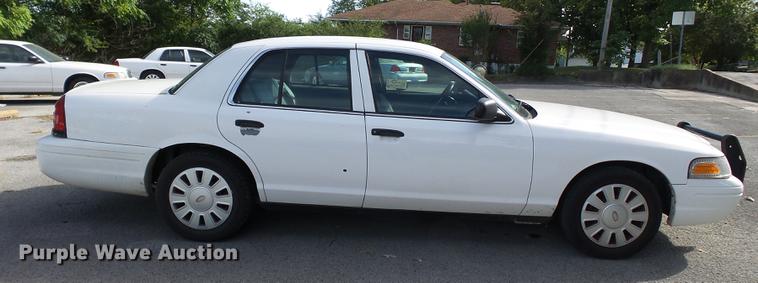 image for item DB7035 2007 Ford Crown Victoria Police Interceptor