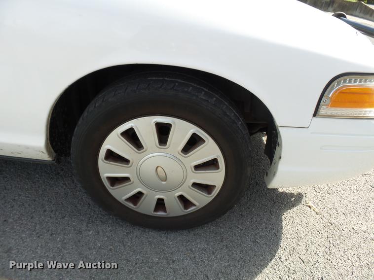 image for item DB7035 2007 Ford Crown Victoria Police Interceptor