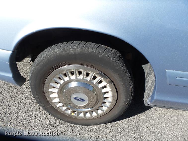 image for item DB7036 1998 Ford Crown Victoria