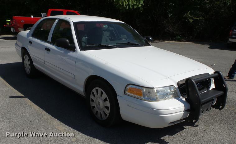 image for item DB7037 2008 Ford Crown Victoria Police Interceptor