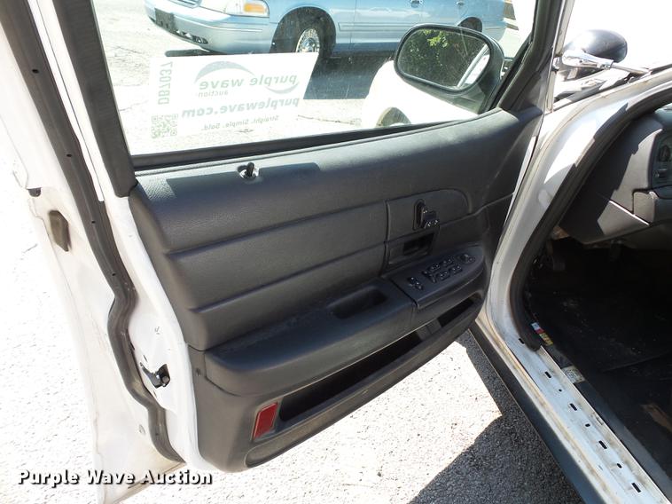 image for item DB7037 2008 Ford Crown Victoria Police Interceptor