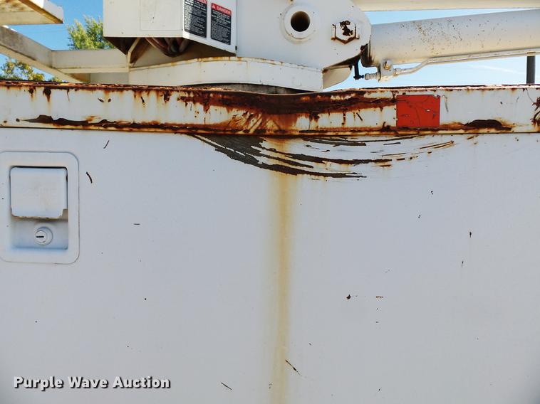 image for item DB7038 1990 Ford F800 bucket truck