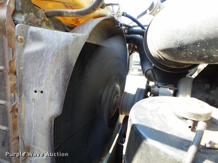 image for item DB7038 1990 Ford F800 bucket truck