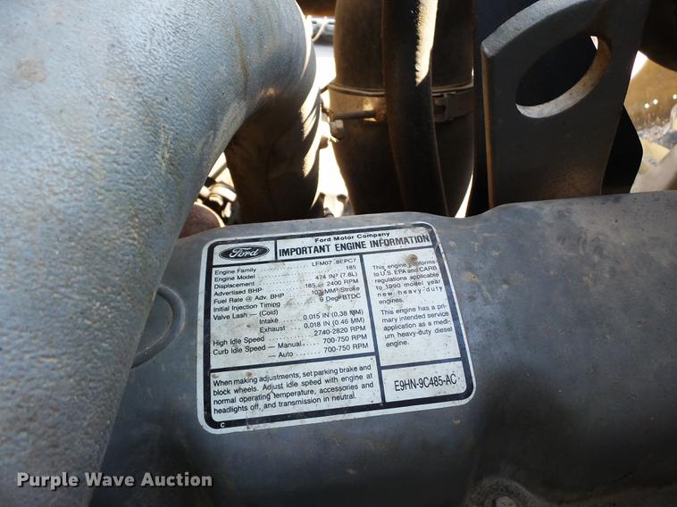 image for item DB7038 1990 Ford F800 bucket truck