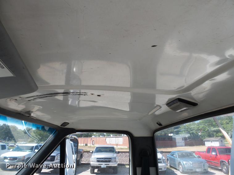 image for item DB7038 1990 Ford F800 bucket truck