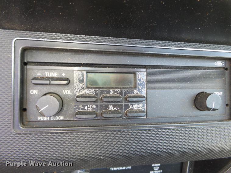 image for item DB7038 1990 Ford F800 bucket truck