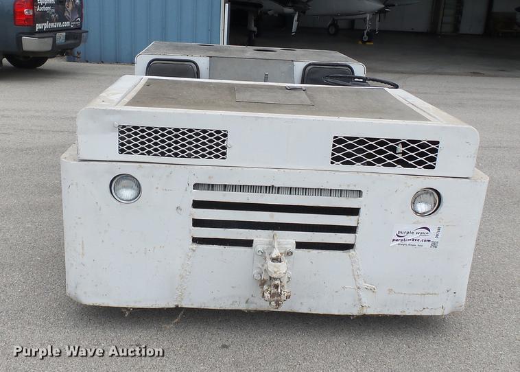 image for item DB7040 United Tractor TA-75 tug