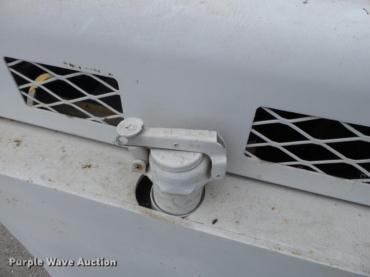 image for item DB7040 United Tractor TA-75 tug