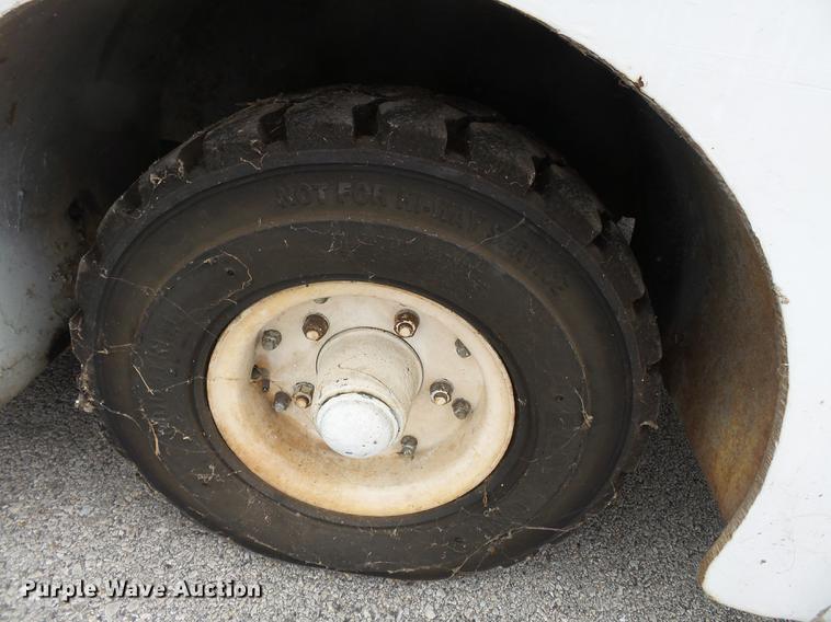 image for item DB7040 United Tractor TA-75 tug