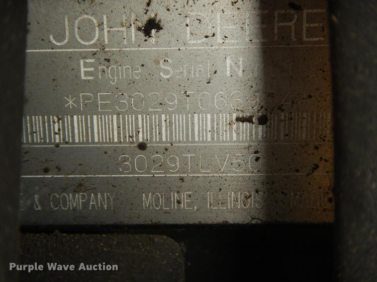 image for item DB8472 1999 John Deere 5310 tractor