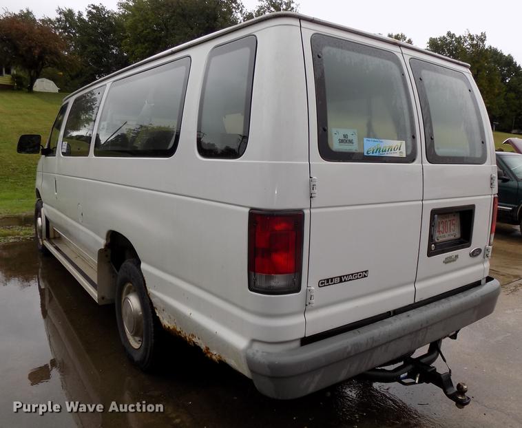 image for item DB8541 1998 Ford Club Wagon XL Super van