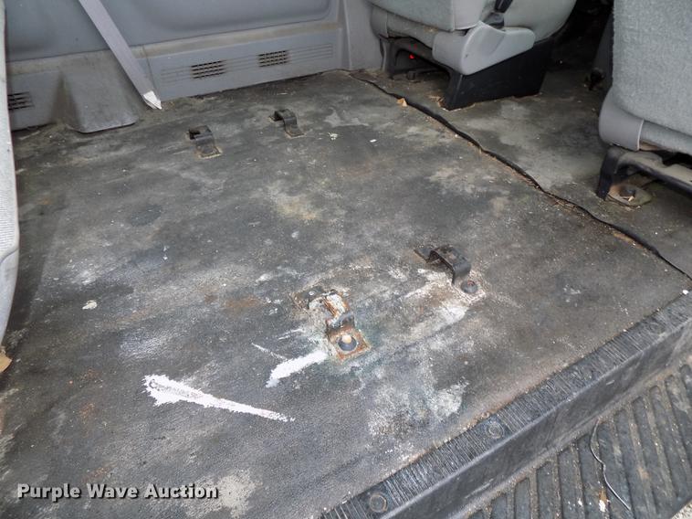 image for item DB8541 1998 Ford Club Wagon XL Super van