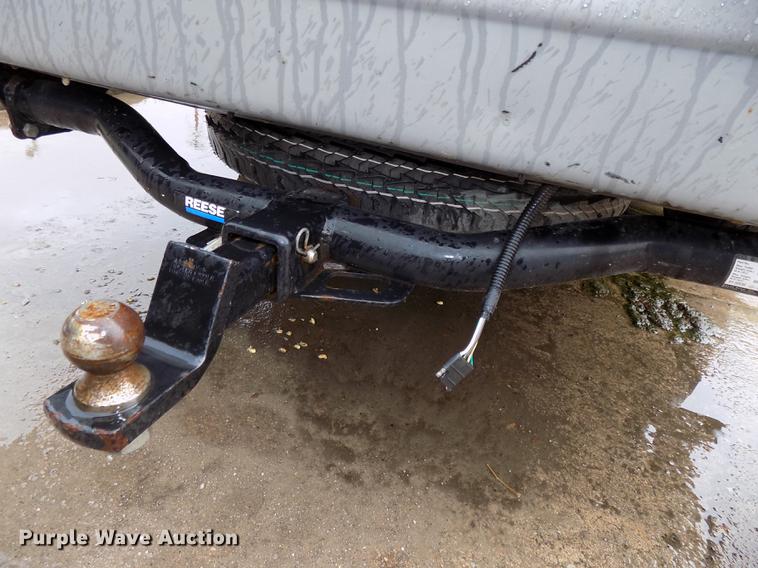 image for item DB8541 1998 Ford Club Wagon XL Super van