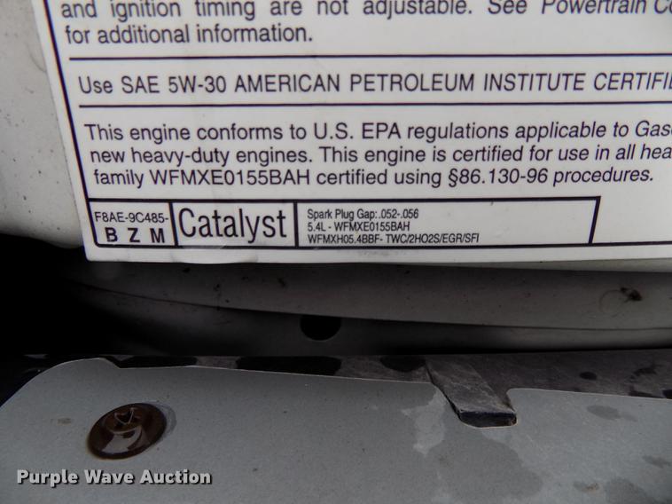 image for item DB8541 1998 Ford Club Wagon XL Super van