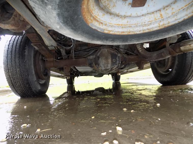 image for item DB8541 1998 Ford Club Wagon XL Super van