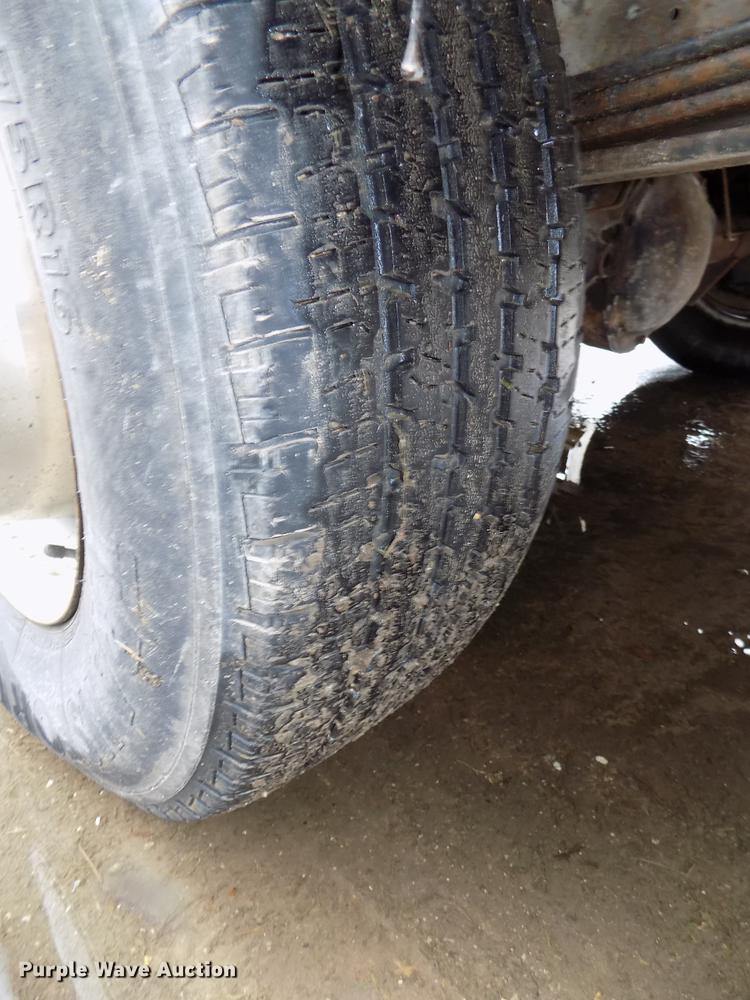 image for item DB8541 1998 Ford Club Wagon XL Super van