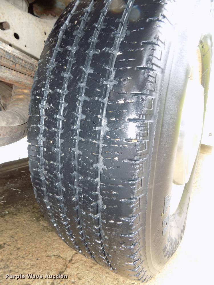 image for item DB8541 1998 Ford Club Wagon XL Super van