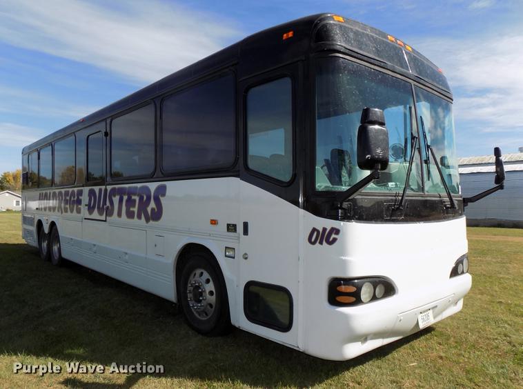 image for item DB8559 2001 Blue Bird LTC40 coach bus