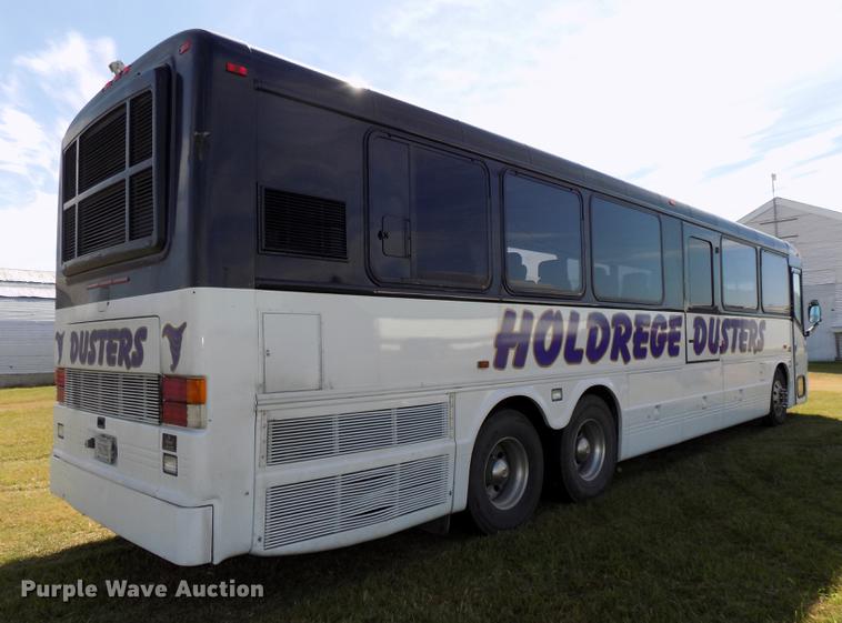 image for item DB8559 2001 Blue Bird LTC40 coach bus