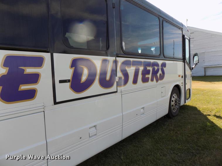 image for item DB8559 2001 Blue Bird LTC40 coach bus