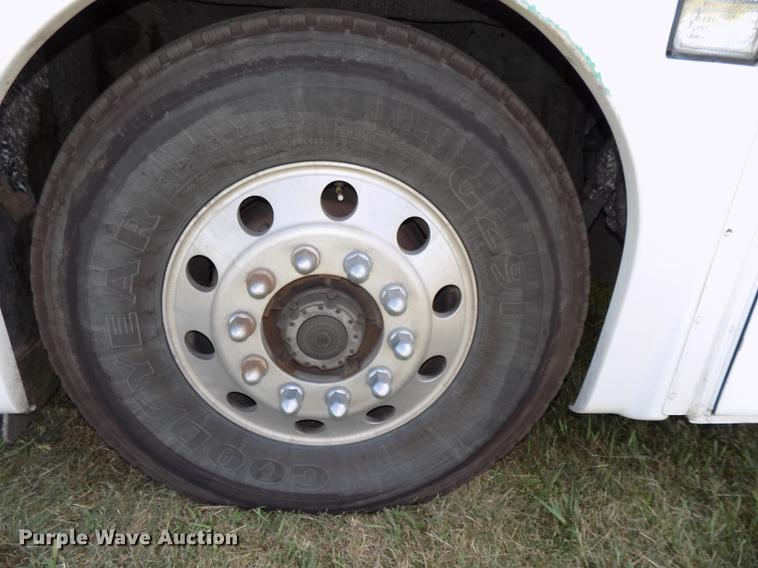 image for item DB8559 2001 Blue Bird LTC40 coach bus