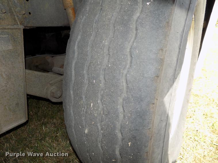 image for item DB8559 2001 Blue Bird LTC40 coach bus