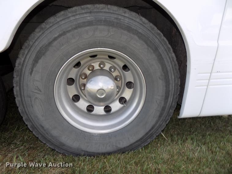 image for item DB8559 2001 Blue Bird LTC40 coach bus