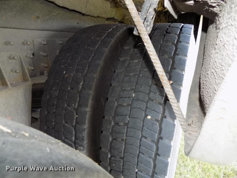 image for item DB8559 2001 Blue Bird LTC40 coach bus