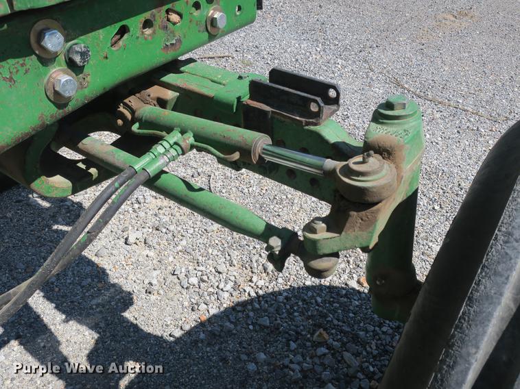 image for item DB8980 John Deere 7210 tractor