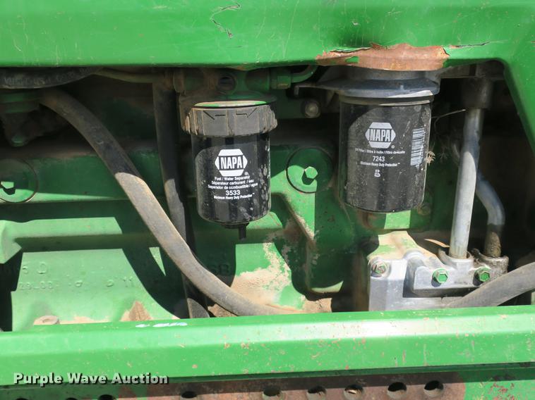 image for item DB8980 John Deere 7210 tractor