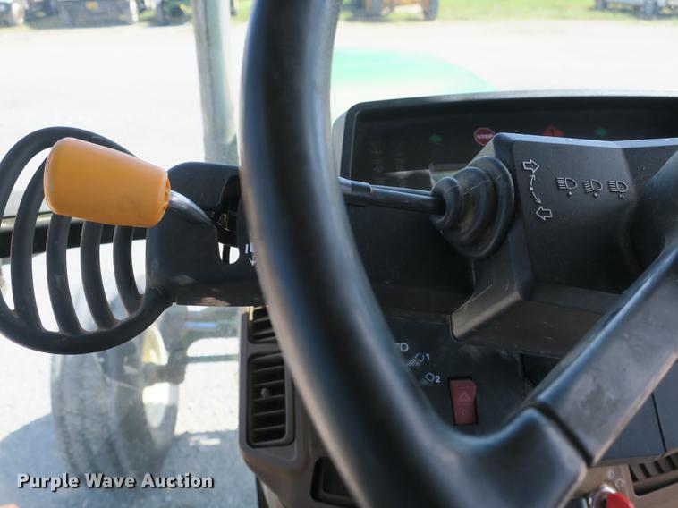 image for item DB8980 John Deere 7210 tractor