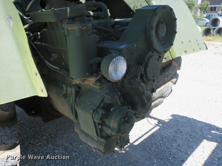 image for item DB8981 1985 Caterpillar 621B MIL conventional scraper