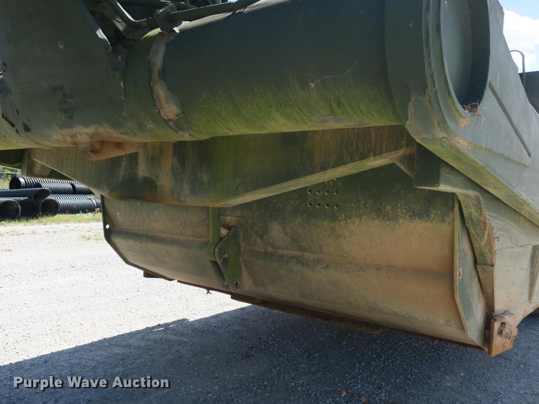 image for item DB8981 1985 Caterpillar 621B MIL conventional scraper