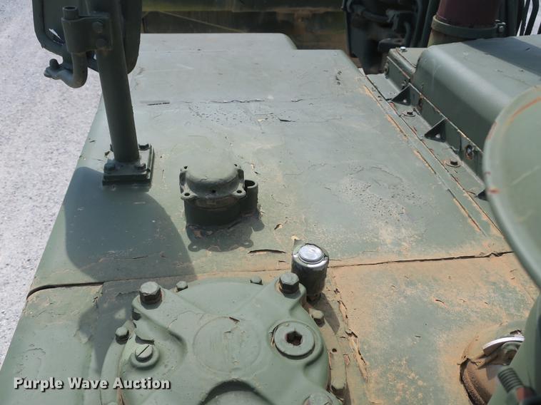 image for item DB8981 1985 Caterpillar 621B MIL conventional scraper