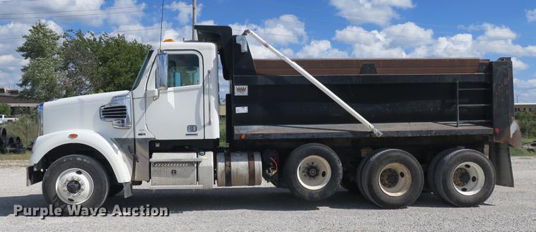image for item DB8983 2012 Freightliner Coronado SD dump truck