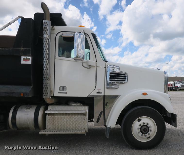 image for item DB8983 2012 Freightliner Coronado SD dump truck