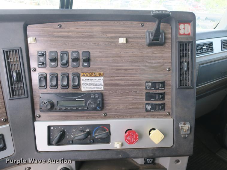 image for item DB8983 2012 Freightliner Coronado SD dump truck