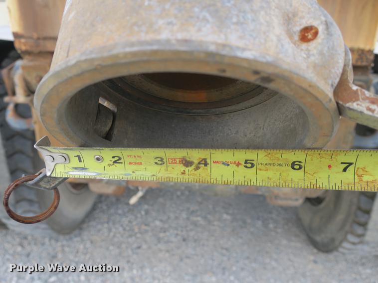 image for item DB8984 1993 Mack RD tank truck