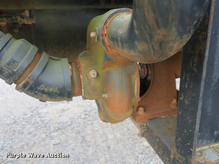 image for item DB8984 1993 Mack RD tank truck