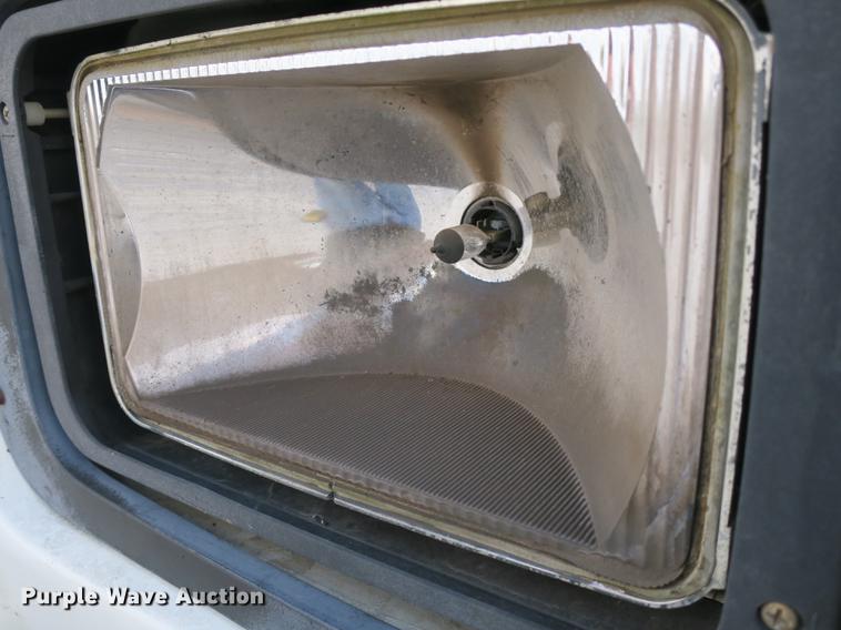 image for item DB8984 1993 Mack RD tank truck