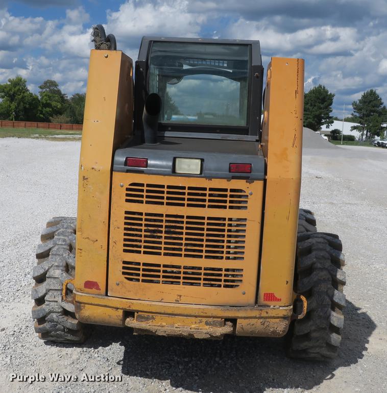 image for item DB8985 2005 Case 450 skid steer