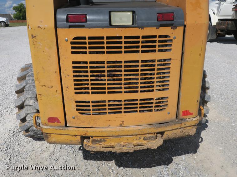 image for item DB8985 2005 Case 450 skid steer